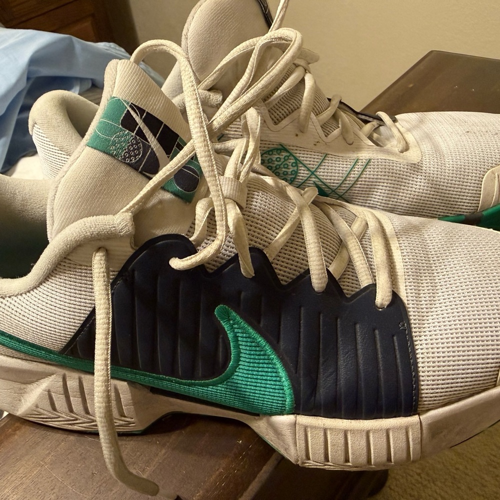 Nike White and Teal Sneakers